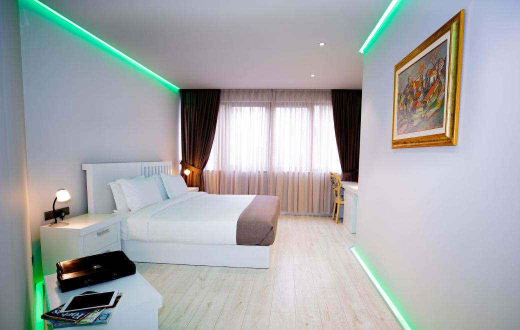 Metro Hotel Tirana Tirana photo 3